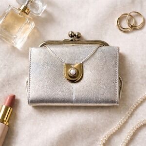 Vintage Bond Street Metallic Kiss Lock Wallet Pearl Accent